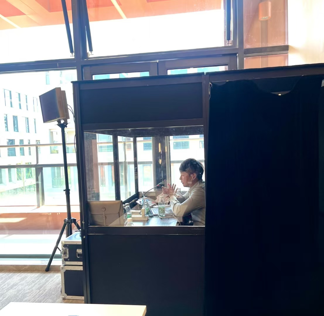 英语同传2.jpg